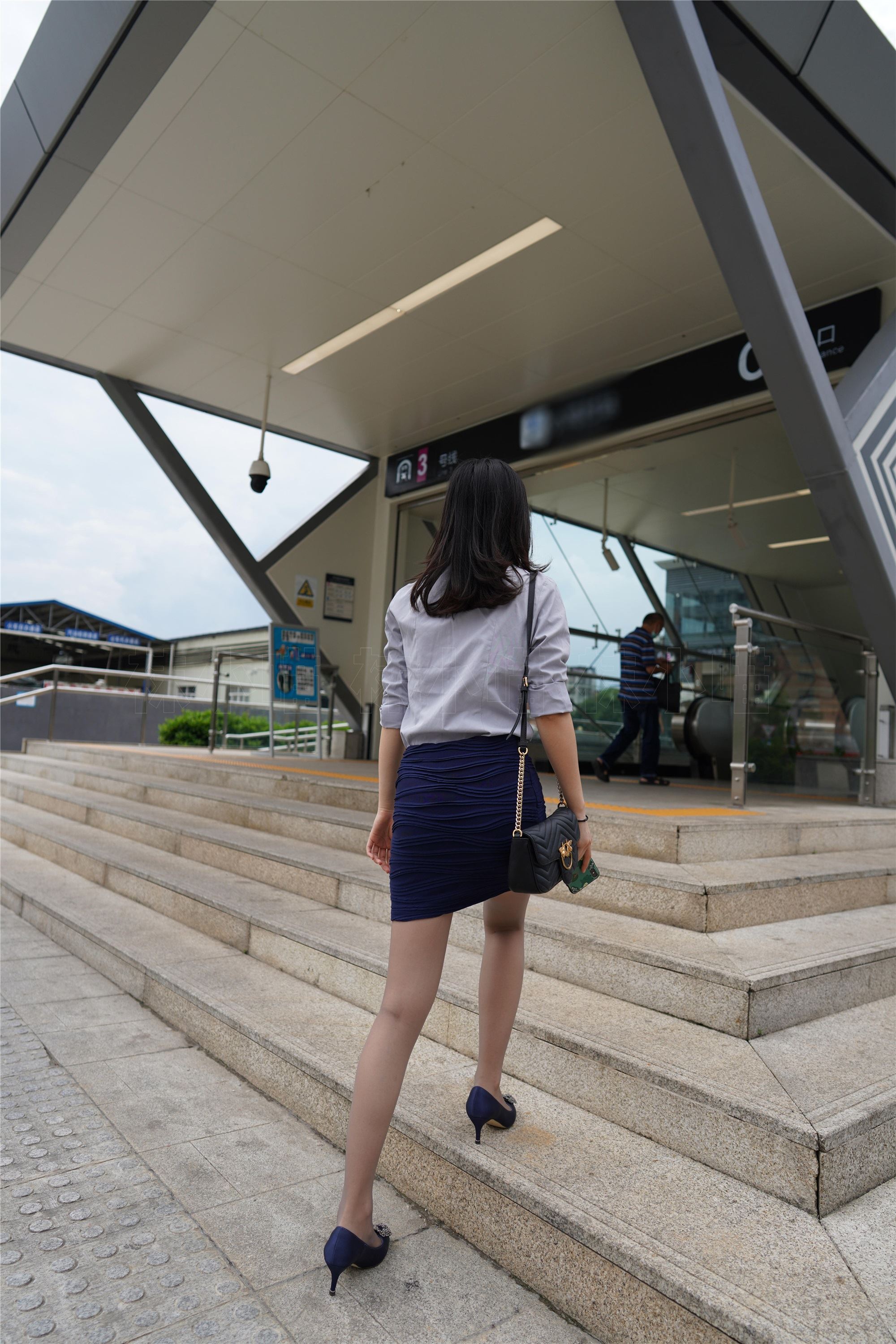 KittyWawa袜小喵  KT187《地铁偶遇》